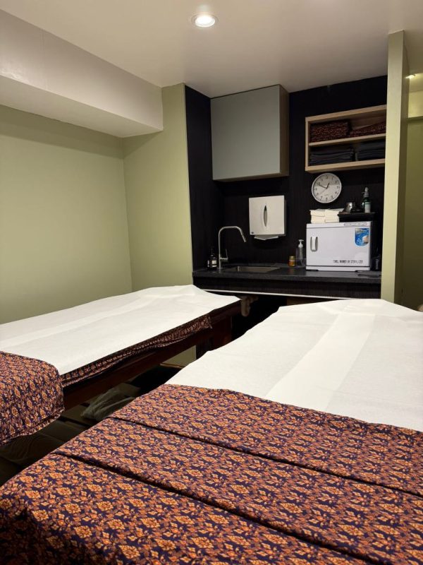 Opulence-Spa massage room